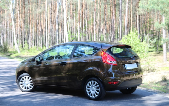 Ford Fiesta cena 21900 przebieg: 76000, rok produkcji 2011 z Kożuchów małe 781